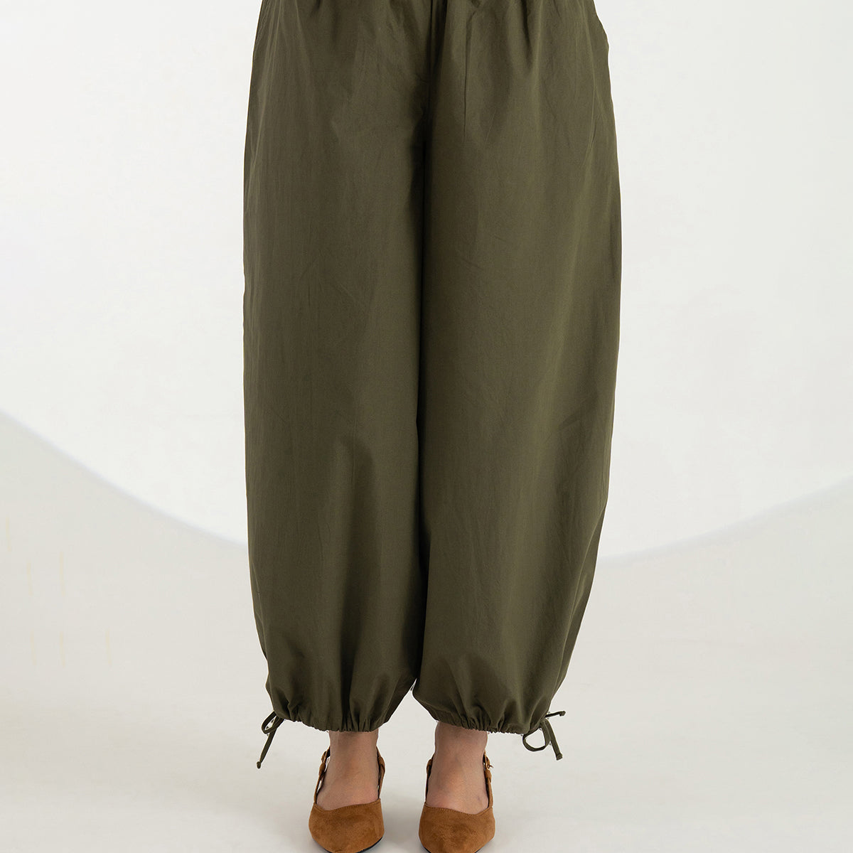 Olive Switch Balloon Pants | 2-in-1 Convertible Pants