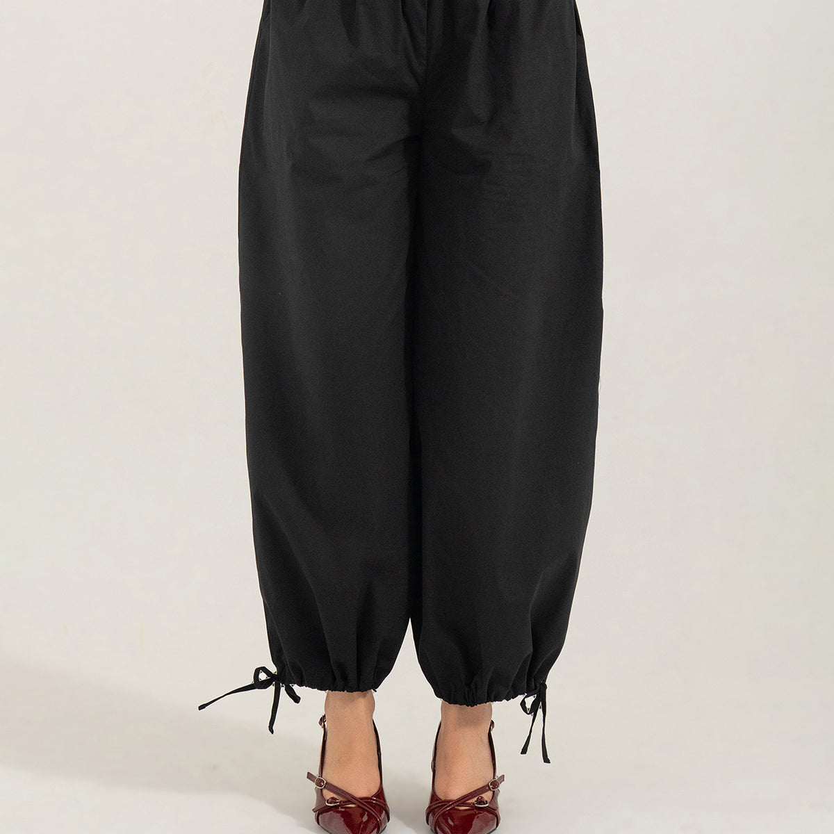 Black Switch Balloon Pants | 2-in-1 Convertible Pants