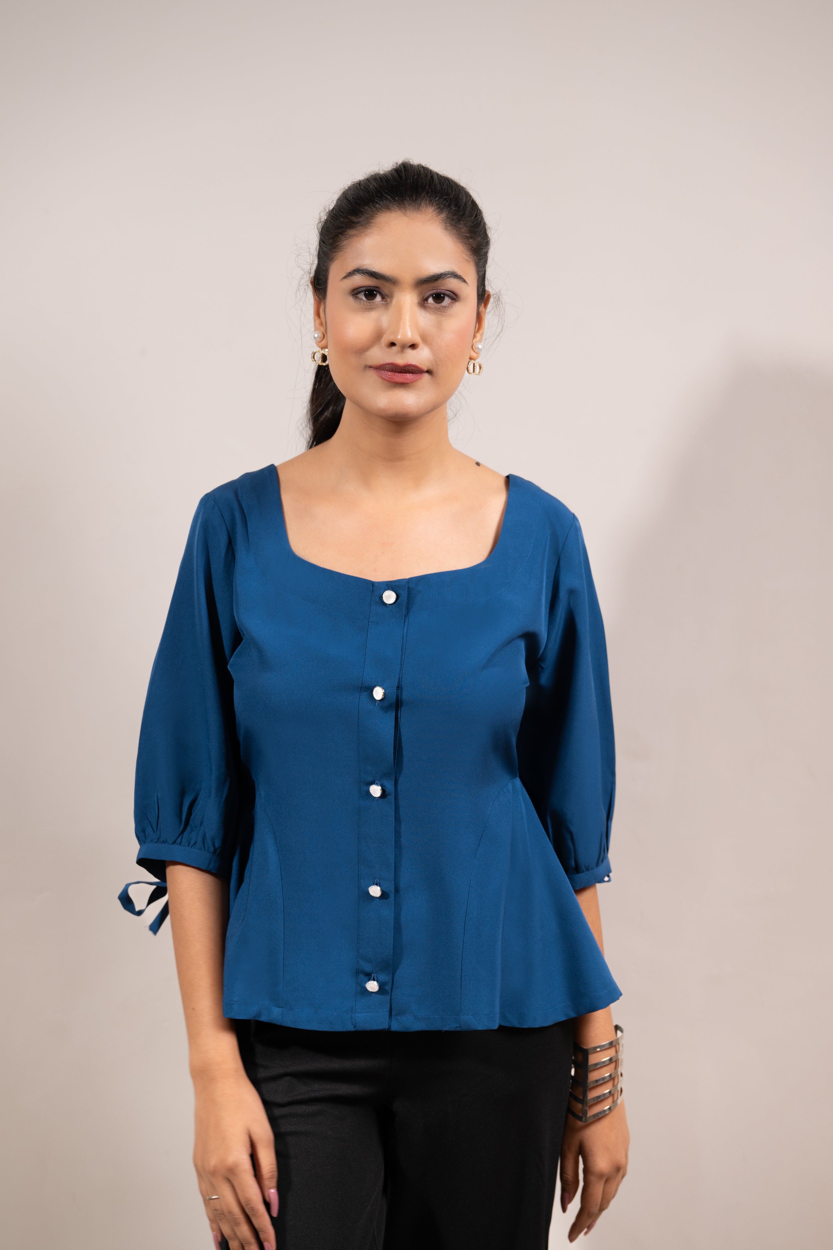 Navy Sweetheart Ease Top