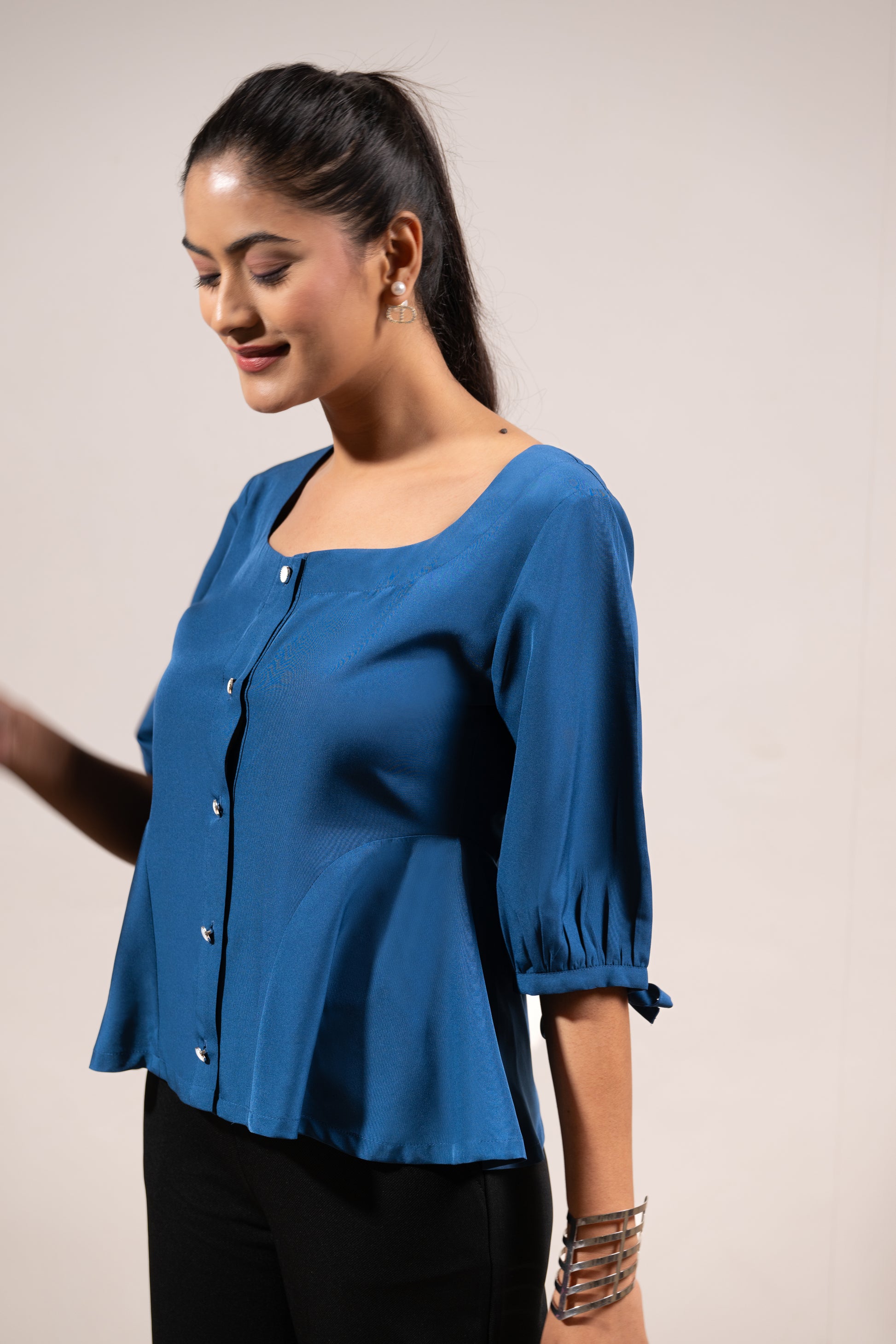 Navy Sweetheart Ease Top