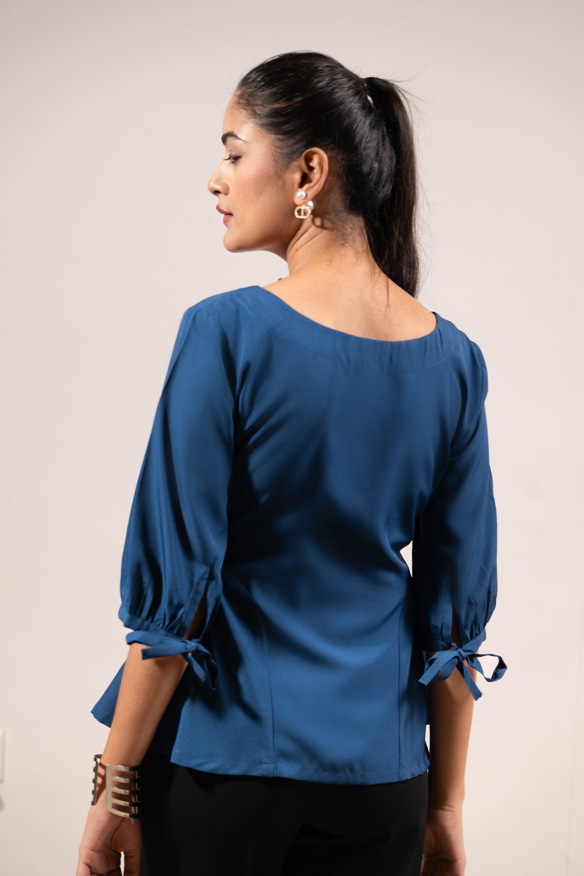 Navy Sweetheart Ease Top